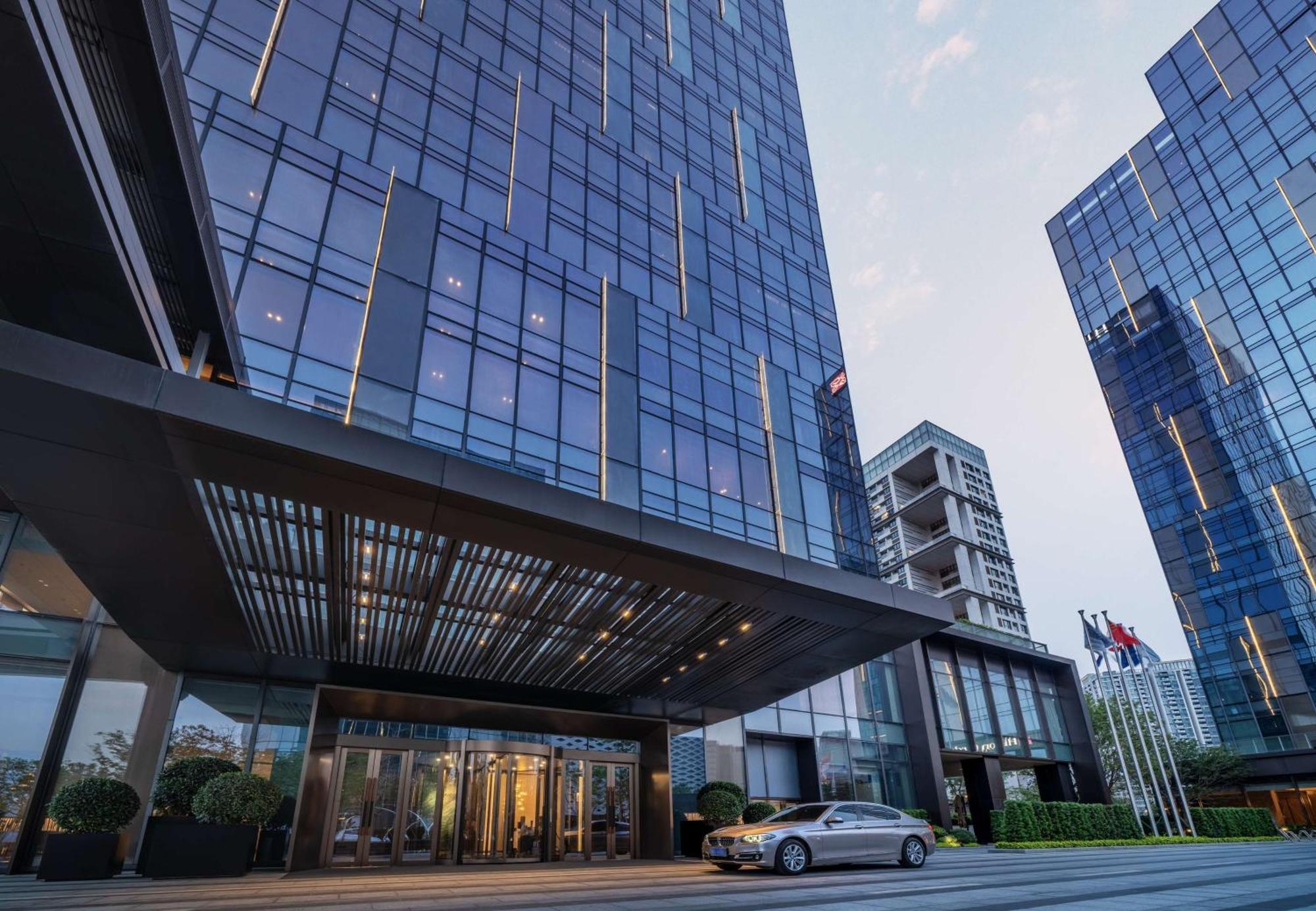 Hotel Hilton Shenzhen World Exhibition & Convention Center - Only 5 Minutes' Walk To Wecc Exterior foto