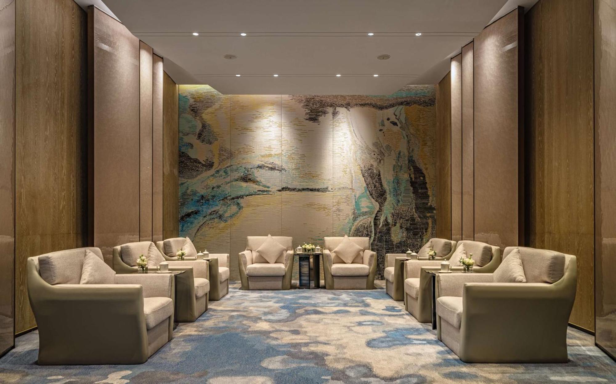 Hotel Hilton Shenzhen World Exhibition & Convention Center - Only 5 Minutes' Walk To Wecc Exterior foto